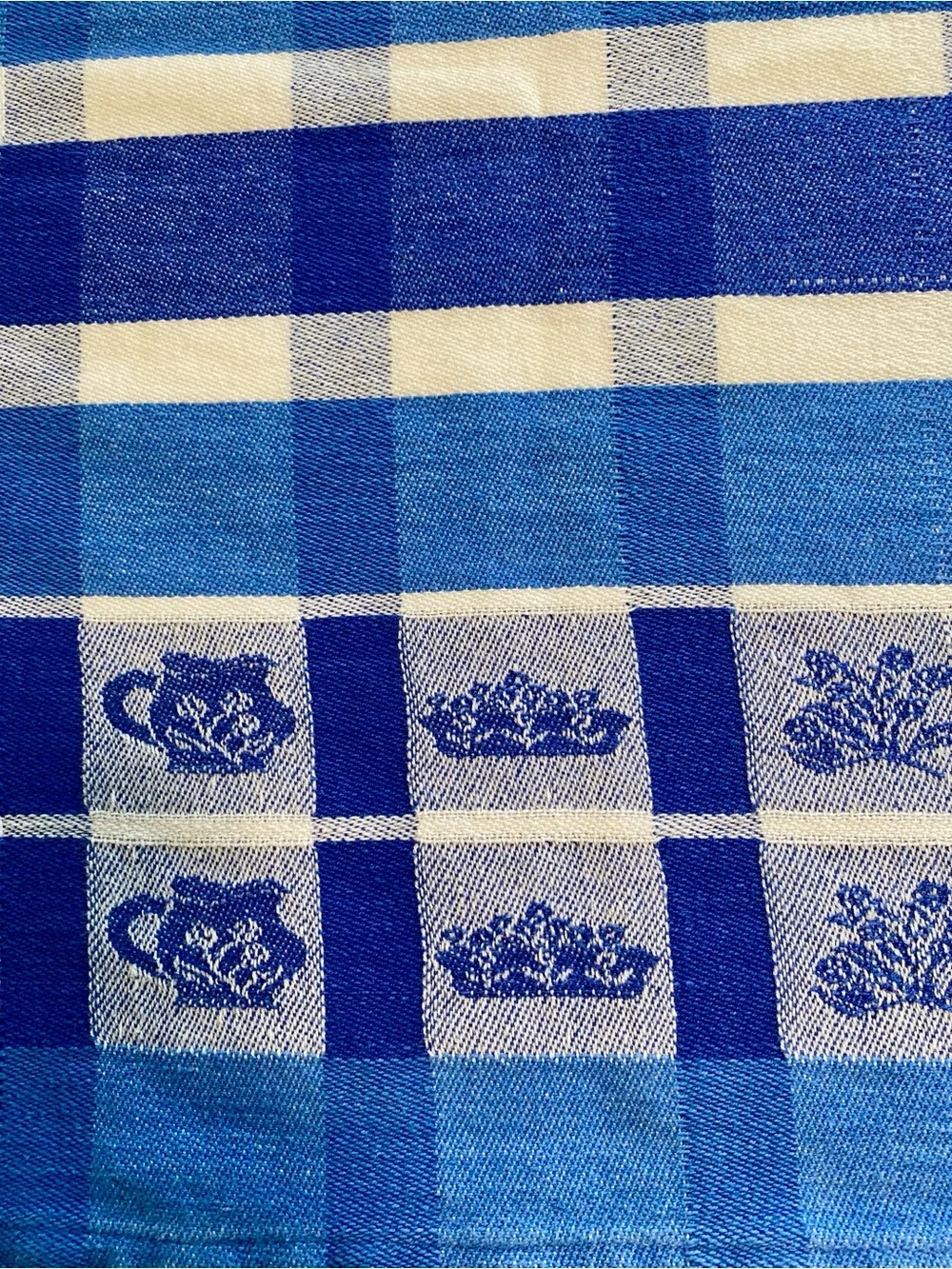 Vintage April Cornell Blue Teapot Tablecloth 46x46